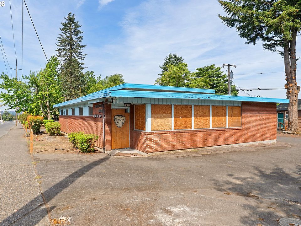 1st image of 4536 NE 102nd Ave