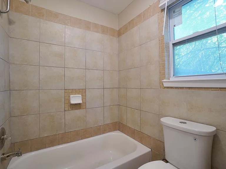 508 Greenlawn Blvd — Photo 20