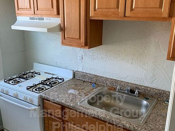2nd image of 6107 Noble St Floor 2