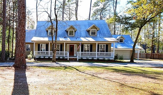 1st image of 101 Woodlawn Ln