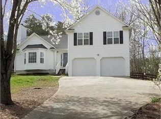 391 Pinewood Pl, Dahlonega, GA 30533