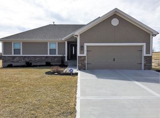 7205 NE 112th Ter, Kansas City, MO 64156