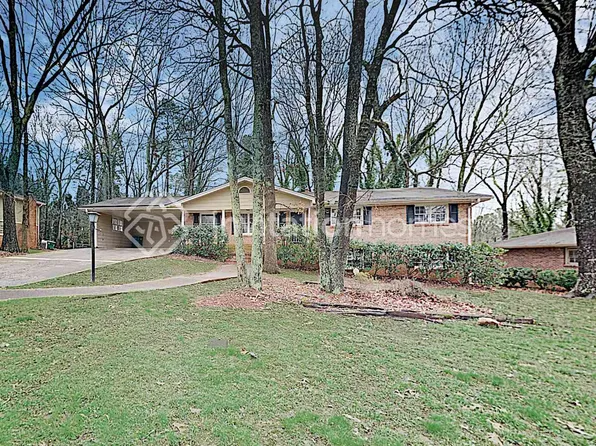 5676 Crestwood Dr, Stone Mountain, GA 30087