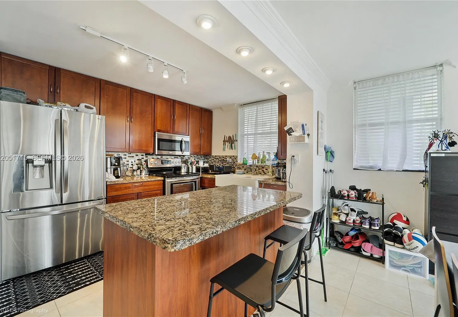 North Bay Villas Condo — Photo 3