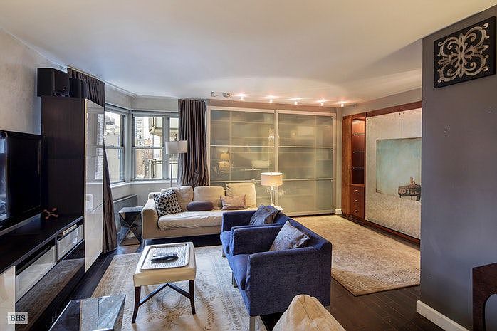 1st image of 300 E 40th St APT 17L
