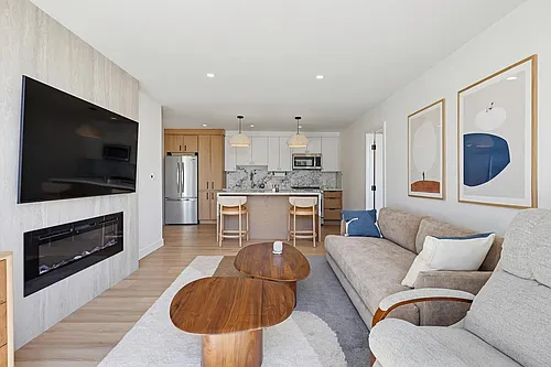 2999 Mission Blvd #201 Photo 1