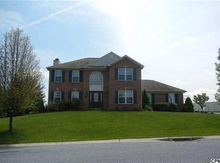 45 Oatfield Ln #L-0240, Palmyra, PA 17078