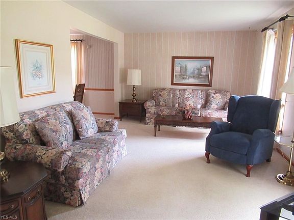 2nd image of 2996 Hamman Dr