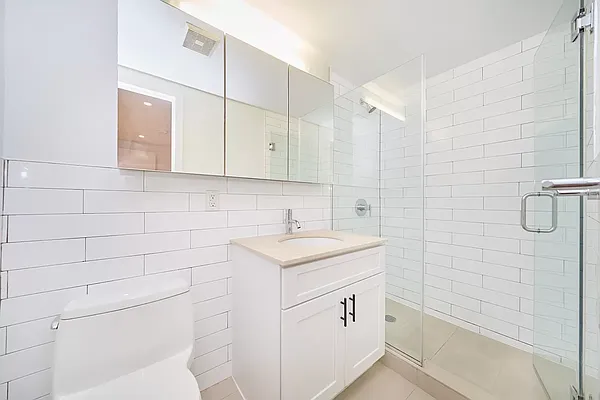 Rented by Living New York | media 13