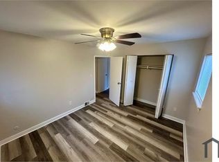 2070 Cliffview Rd APT 14, Cleveland, OH 44121