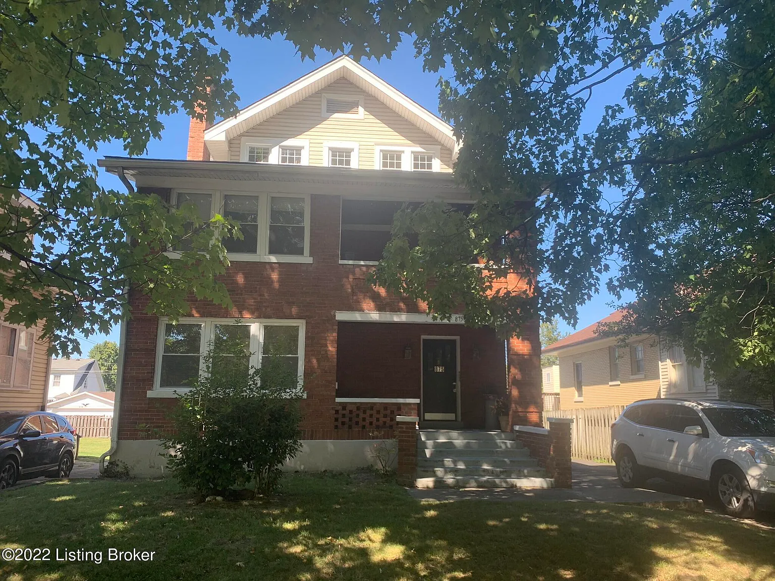 875 Eastern Pkwy photo 1