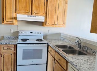 4052 Cedars Pkwy APT C, North Charleston, SC 29420