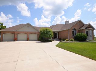 1592 Partridge Ln, Waterloo, IA 50701