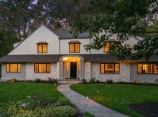 194 Hobart Rd, Newton, MA 02467