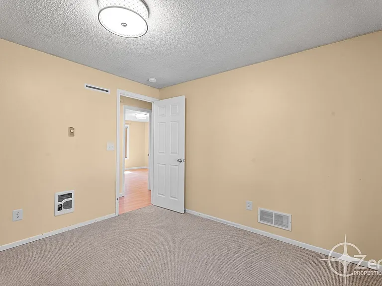 4213 NE 139th Ave — Photo 15