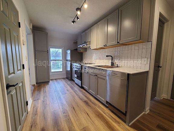 2nd image of 556 Broadway St #2B