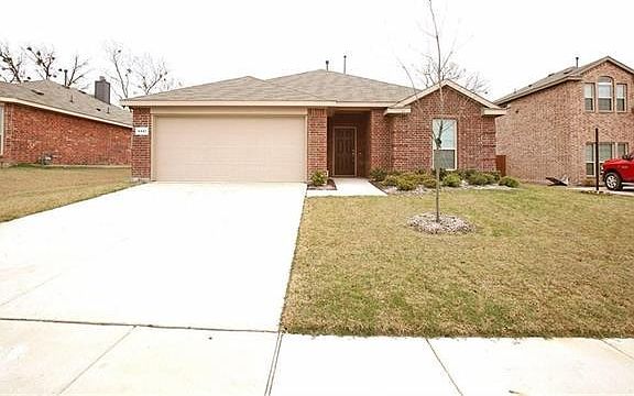 2nd image of 1417 Hanover Ln