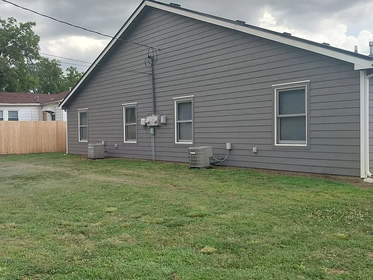 714 Willis Ave #B — Photo 19
