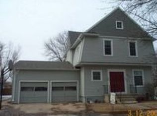214 SW 3rd St, Ogden, IA 50212
