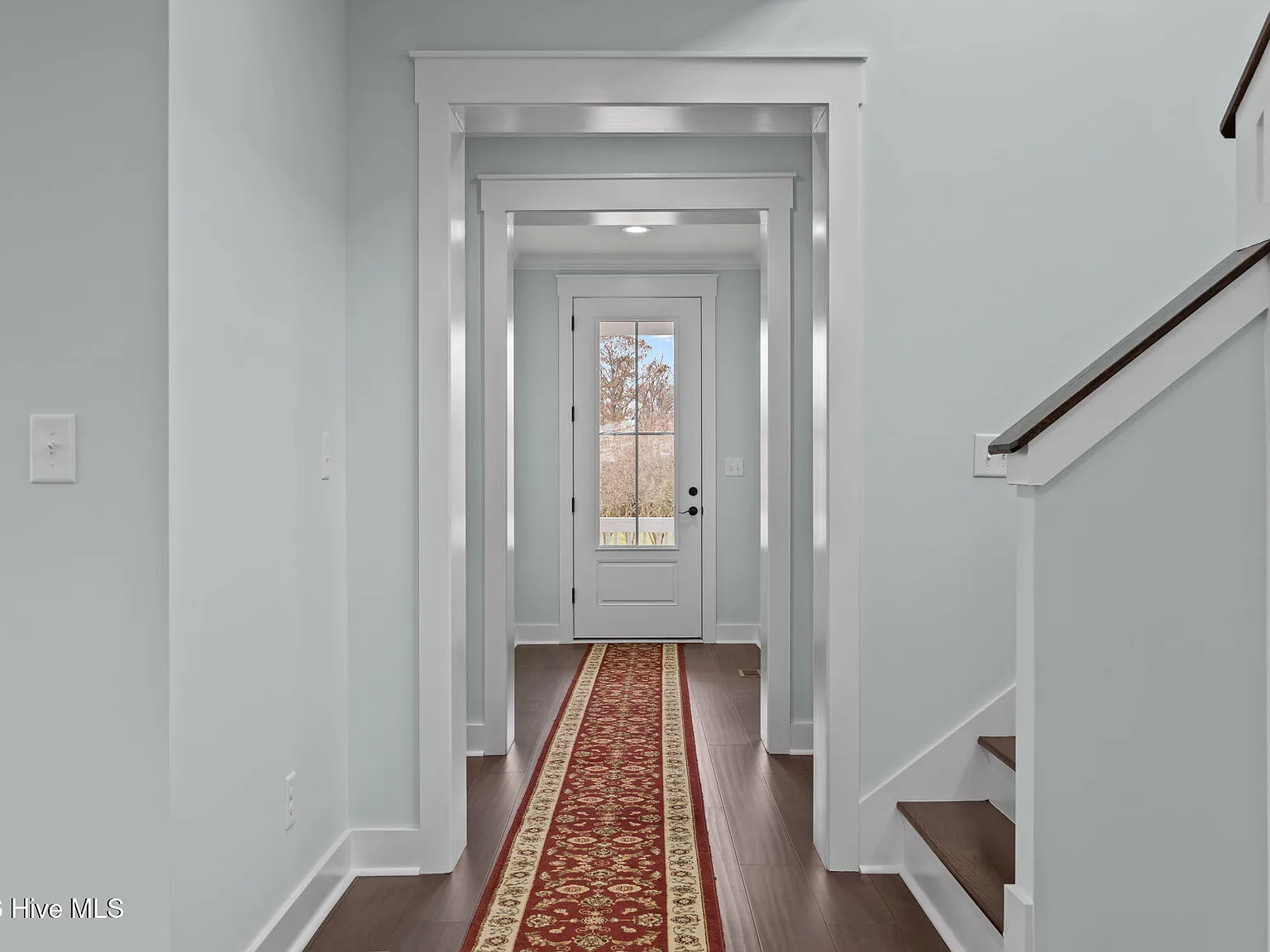 4 bed, 4.0 bath, $2,500 — Photo 3