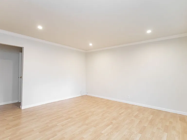 24 Linda Ave — Photo 5