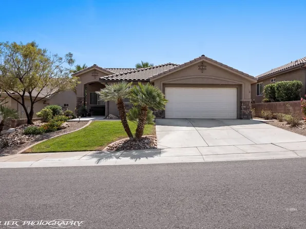 928 Goshawk Xing, Mesquite, NV 89027
