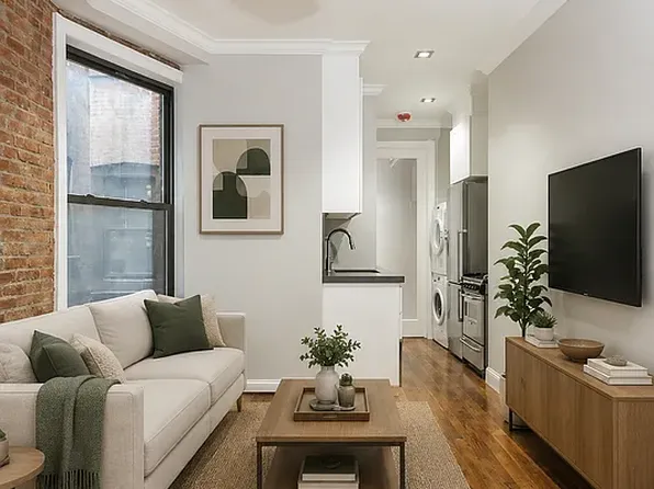 16 East 116th Street image 1 of 8
