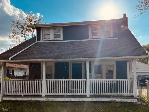 780 Lake Breeze Rd, Sheffield Lake, OH 44054