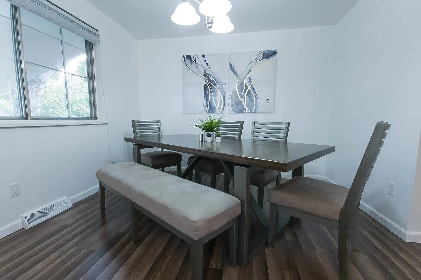 3 bed, 1.5 bath, 1600 sqft, $3,250 — Photo 3