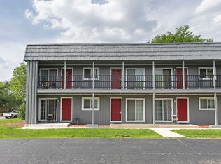 1715 Felten Rd APT 6, Aurora, IL 60505