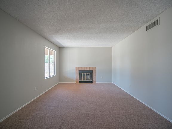 5th image of 9201 W Yucca St