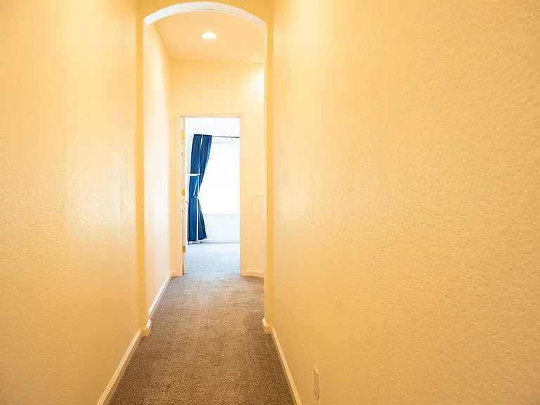 1870 Cliffhanger Dr — Photo 21