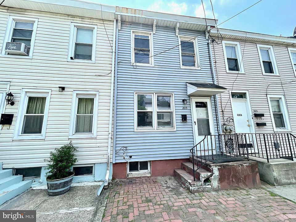 205 Genesee St, Trenton, NJ 08611 Zillow