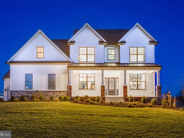 1423 Woodstock Rd, King George, VA 22485