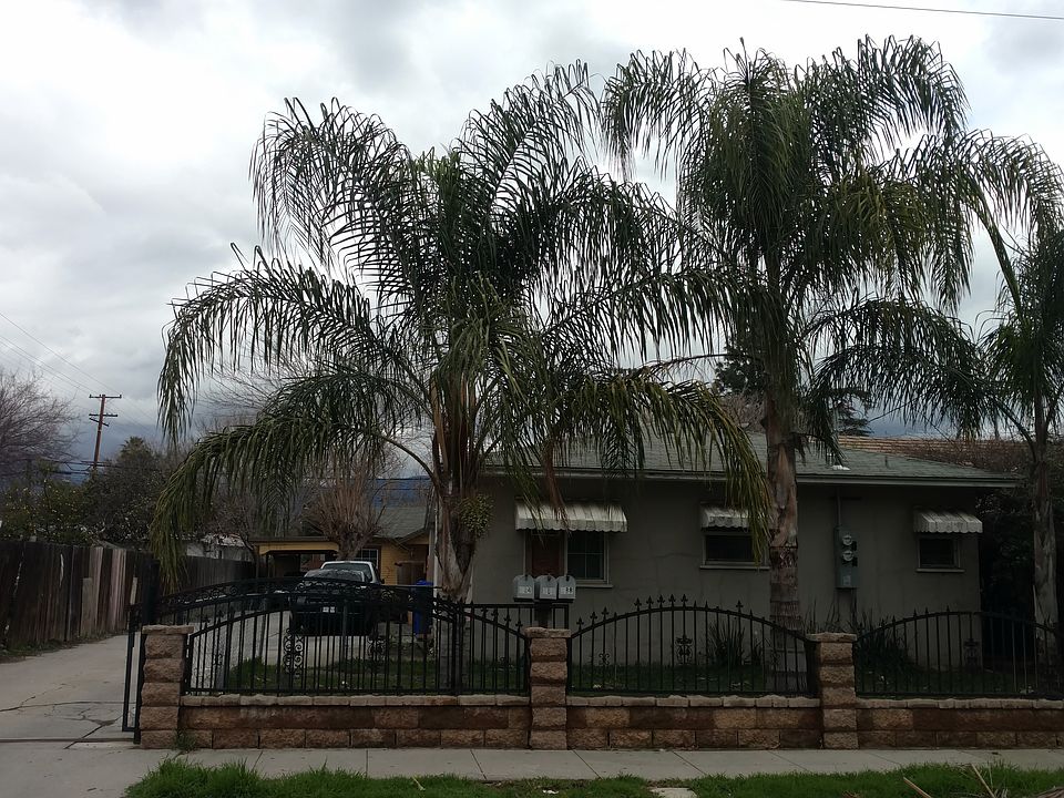 1st image of 688 W 16th St
