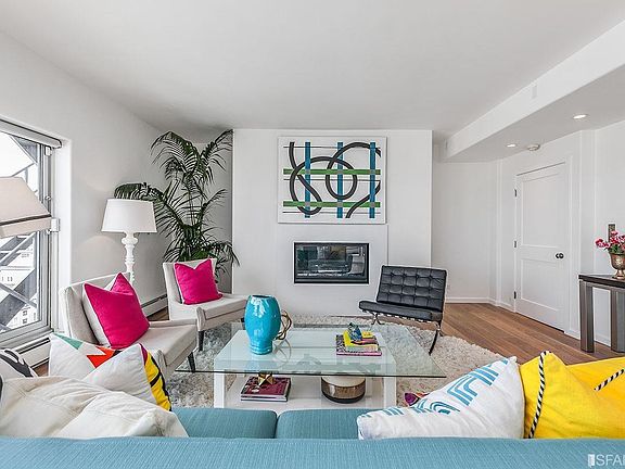 5th image of 30 Miller Pl APT 11