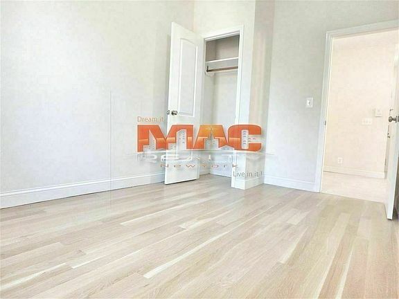 4th image of 22-42 27th St #2M
