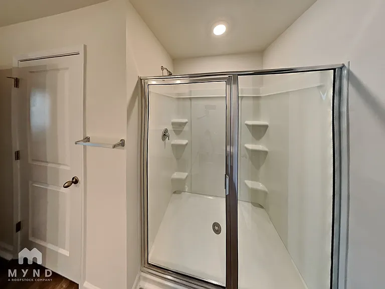 2259 Meadow Stream Dr — Photo 13