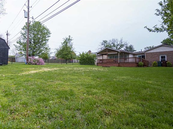 5th image of 217 Oakmont Dr