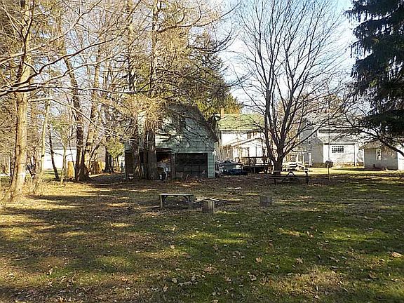 4th image of 1718 Gorman Dr