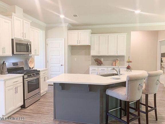 4th image of 12269 Savannah Cir