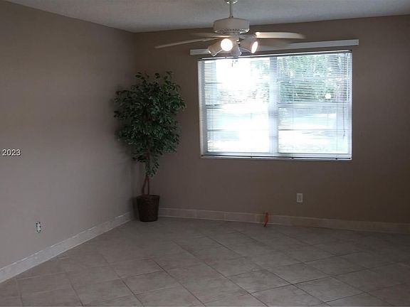 5th image of 6191 SW 37th St APT 115
