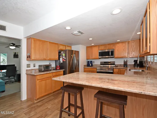 4080 W Magee Rd, Tucson, AZ 85741