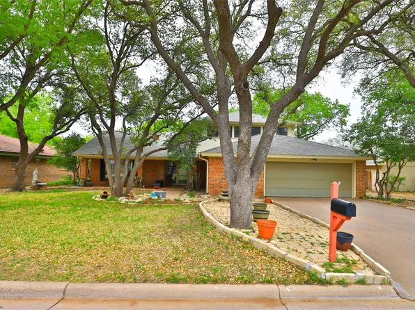 3434 Blueridge Dr, Abilene, TX 79605