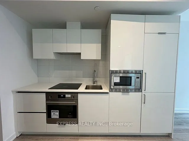 121 Saint Patrick St #1218 — Photo 1