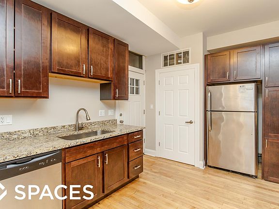 2nd image of 2506 W Argyle St #2SRE