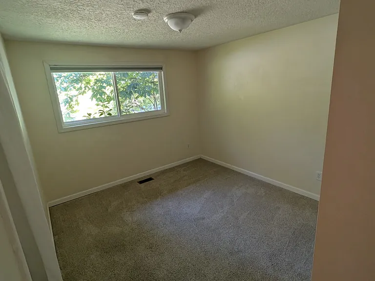 6550 SW Cherryhill Dr — Photo 27