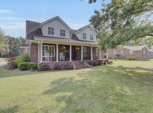 247 Ridge Rd, Ridgeville, SC 29472