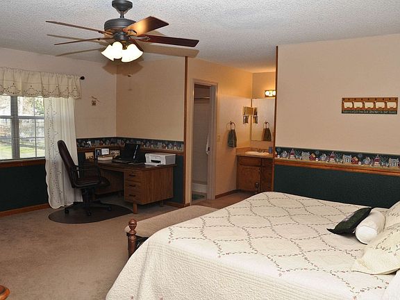 5th image of 4252 Ben Blvd