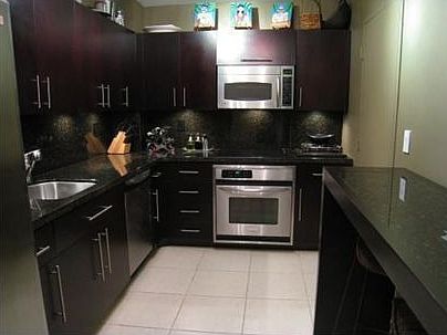 4th image of 90 Edgewater Dr APT 1109